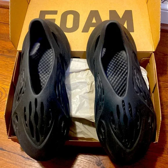 Yeezy | Shoes | Yeezy Foam Runners Onyx | Poshmark display picture 1